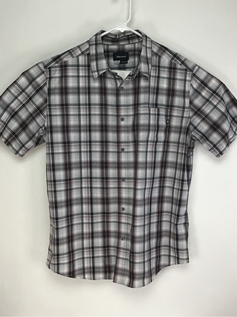 Marmot men’s short sleeve button up shirt large